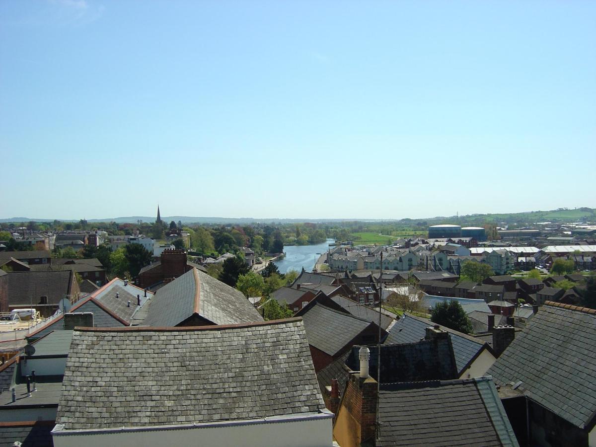 Stunning Central Exeter Apartment With Balcony And Fantastic View Bagian luar foto
