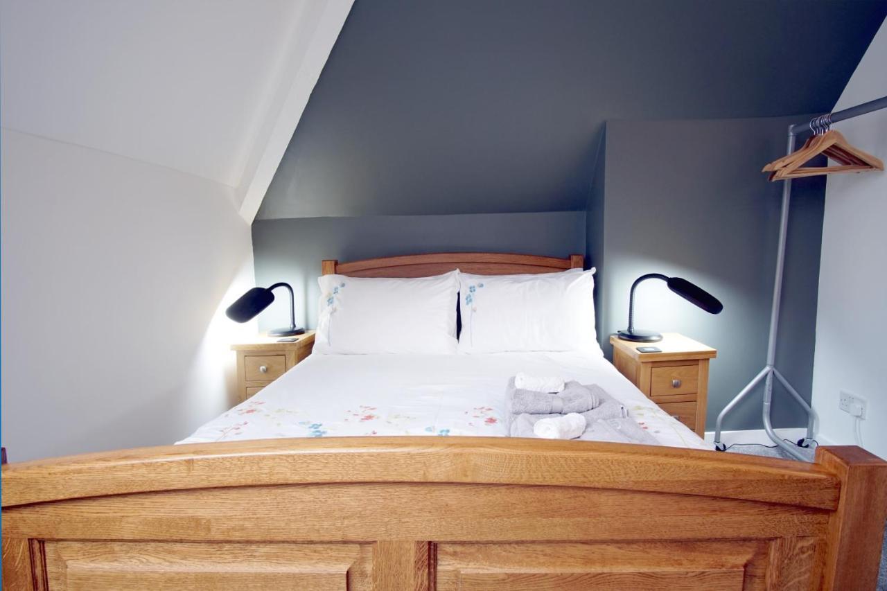 Stunning Central Exeter Apartment With Balcony And Fantastic View Bagian luar foto